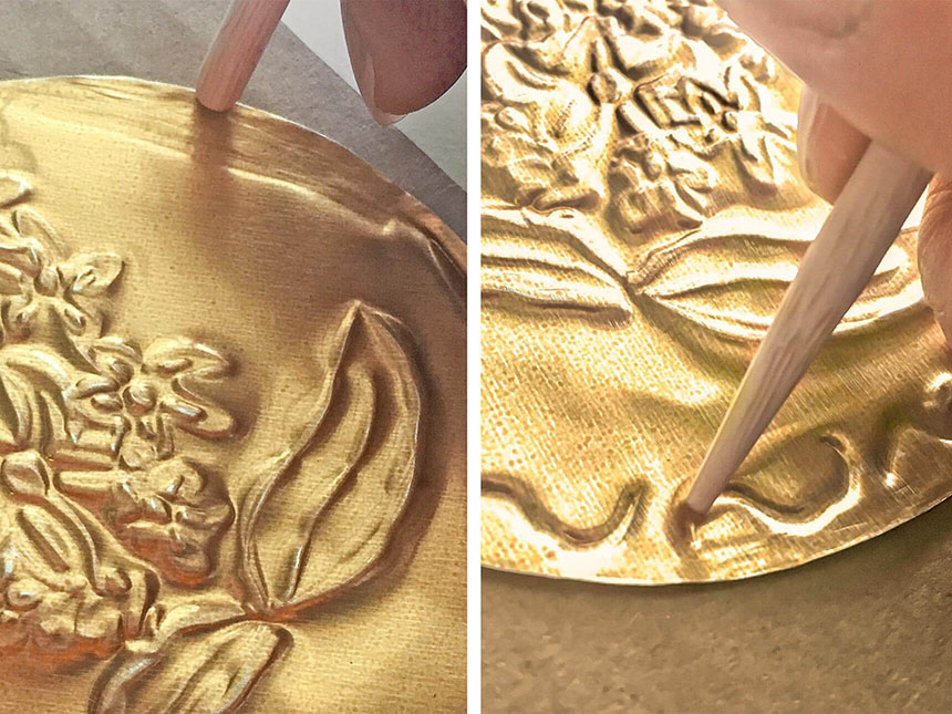 using rounded tip of stylus to erase patterns; using the stylus on the front, gold side of the foil